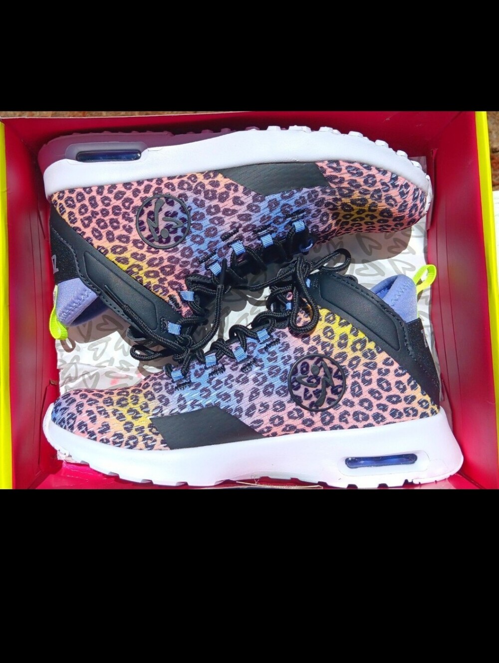 Zumba Air Funk size 7.5 Cheetah Dance Shoes Sneakers Multicolor Roller Derby